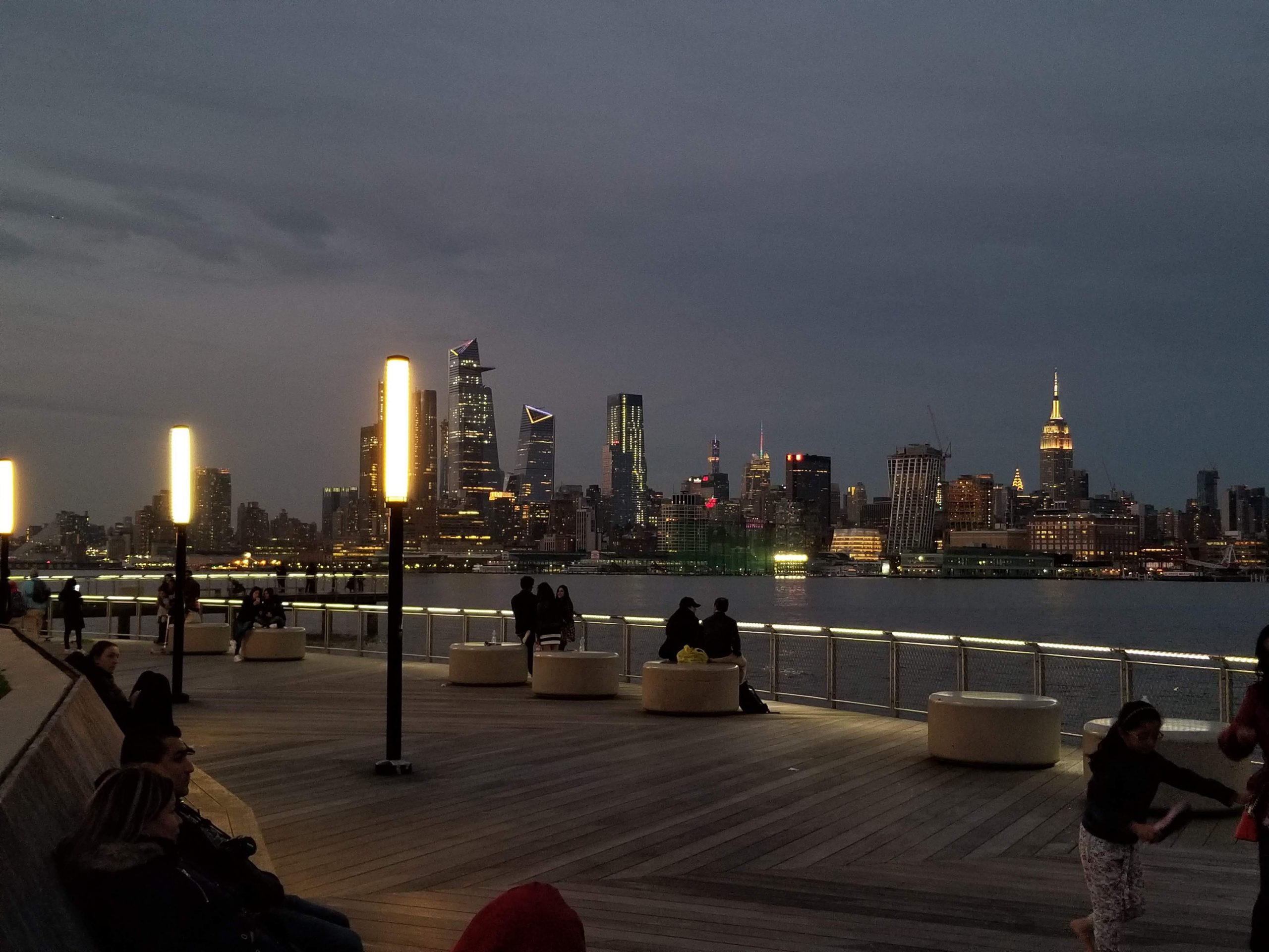 new york city night skyline